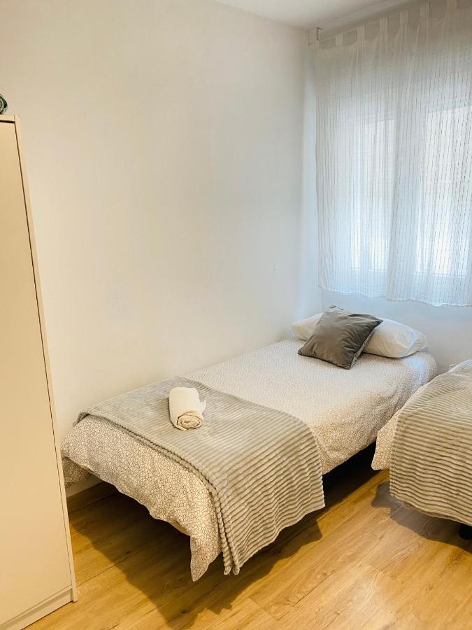 Betis A La Orilla Del Guadalquivir & Vistas A La Giralda Apartment เซบีญา ภายนอก รูปภาพ